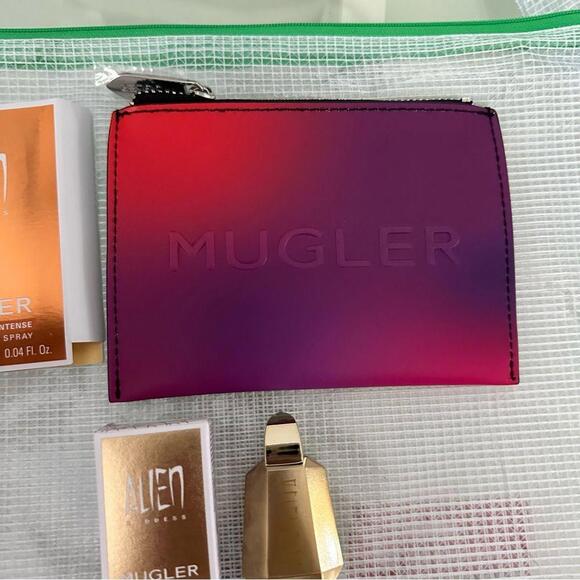 Mugler Eau de Parfum Bundle - Picture 3 of 4